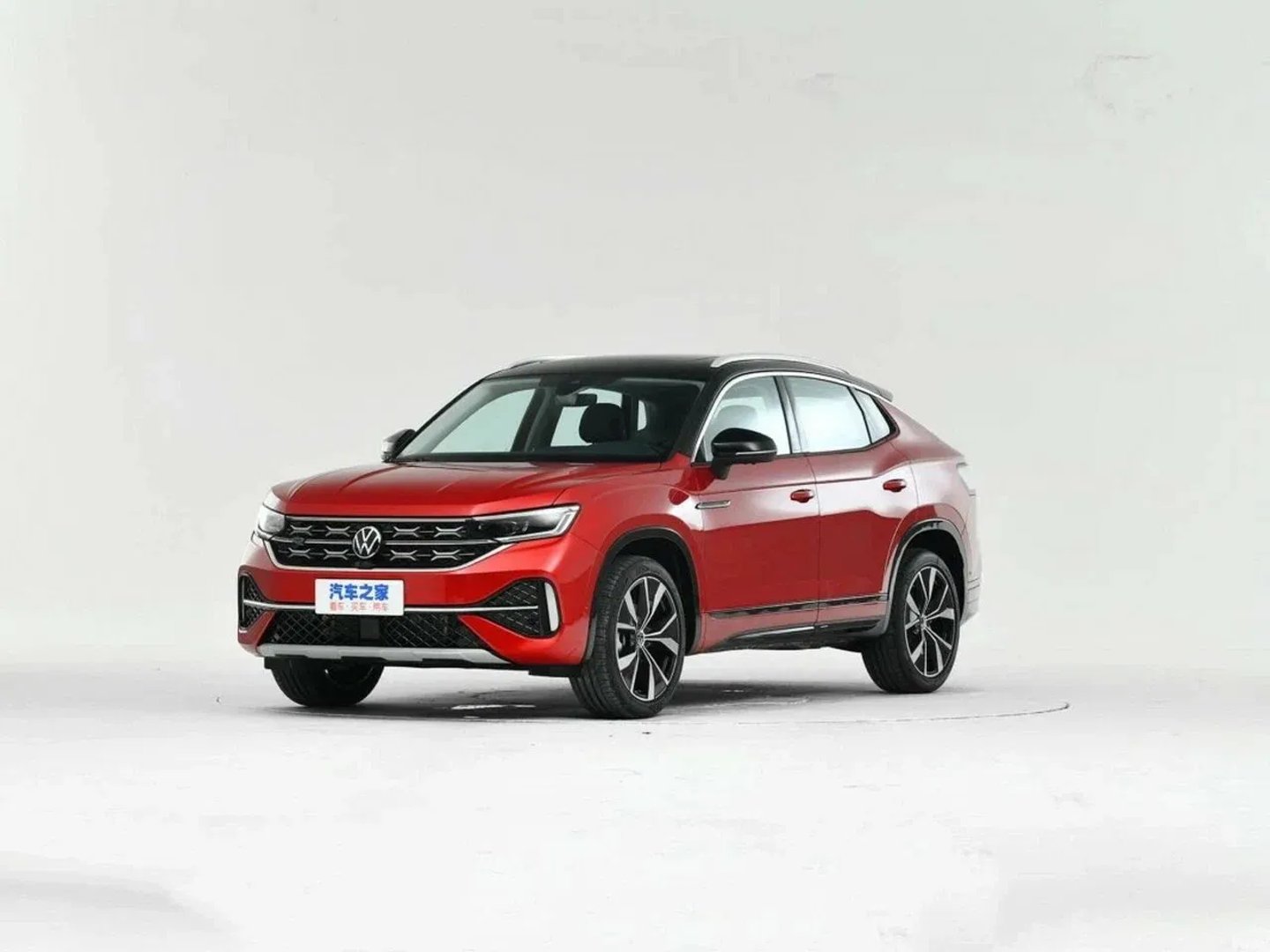 —  SUV Coupe