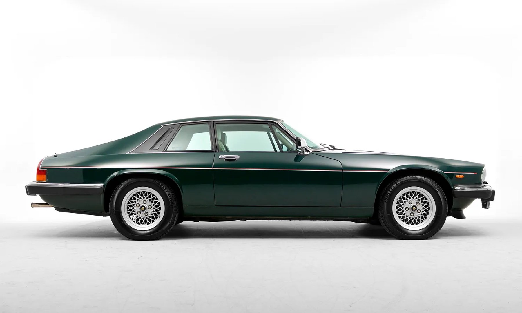Jaguar_XJS_2_generation__Coupe__6.jpg