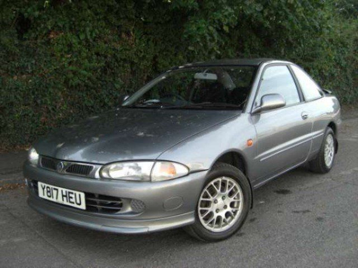 Proton Persona 1 generation  Coupe 