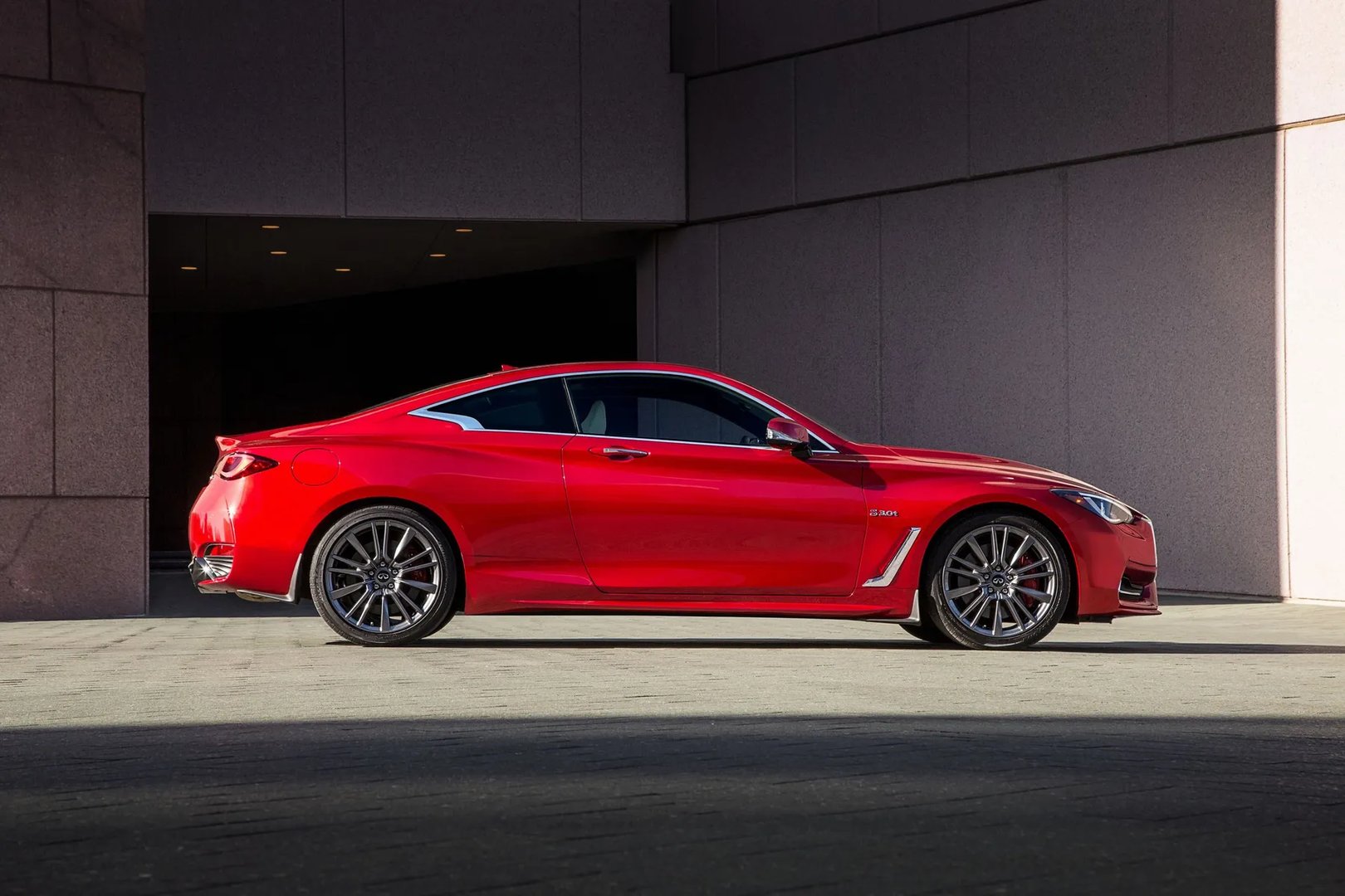 Infiniti_Q60_2_generation__Coupe__5.jpg