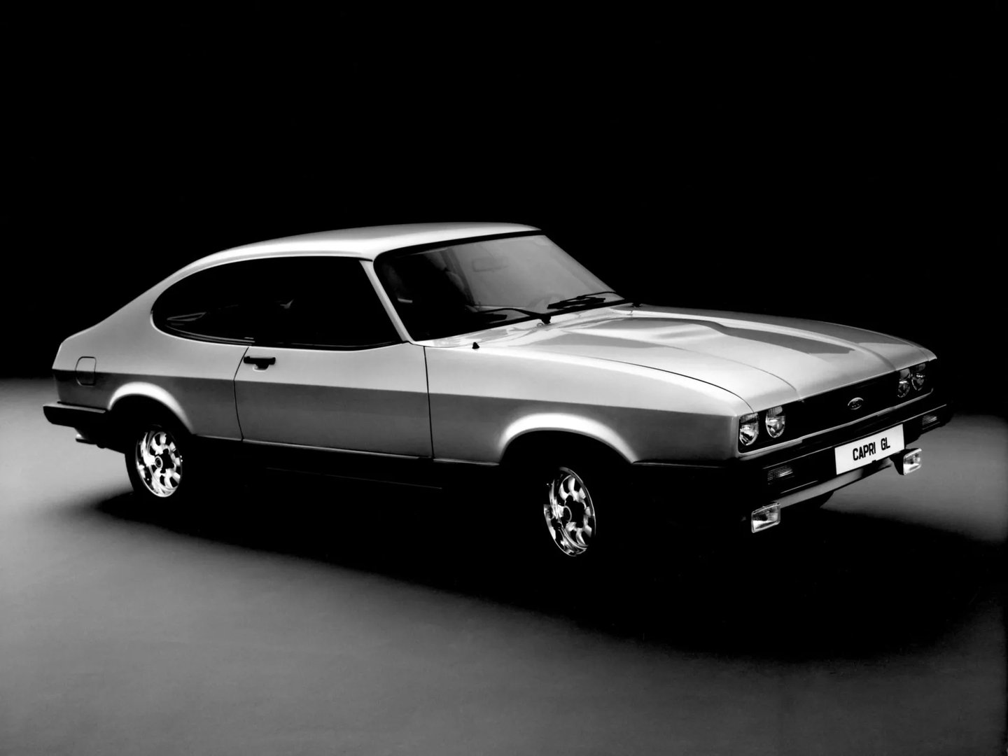 Ford_Capri_3_generation__Coupe__11.jpg