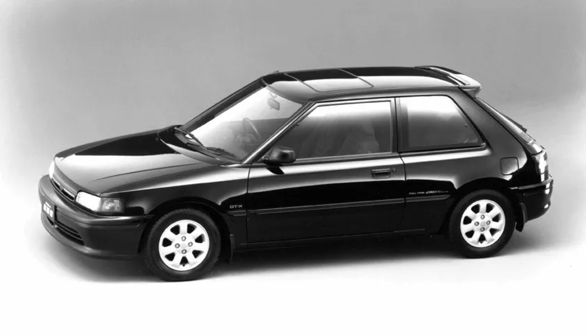 Mazda_Familia_7_generation__Mini_3-doors__4.jpg