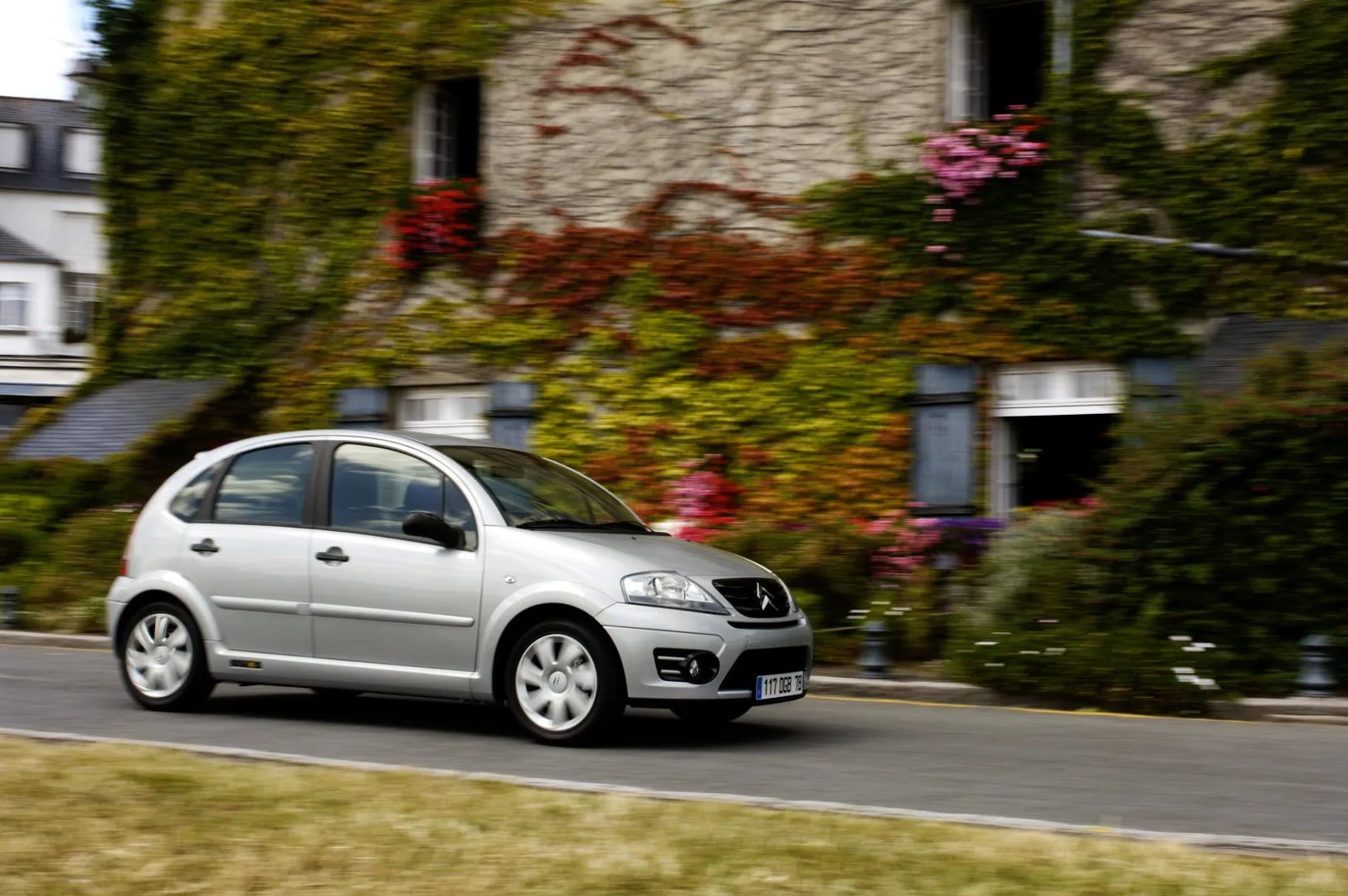 Citroen_C3_1_generation_restyling__Mini_5-doors__2.jpg