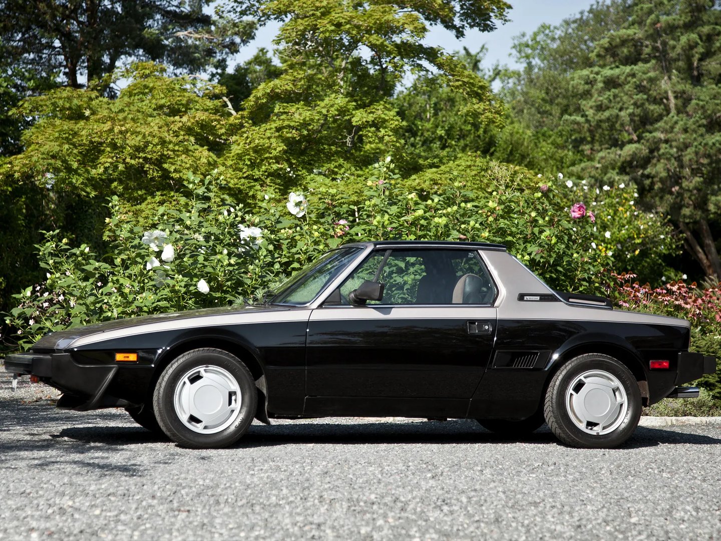 Fiat_X_1_9_1_generation__Targa__11.jpg