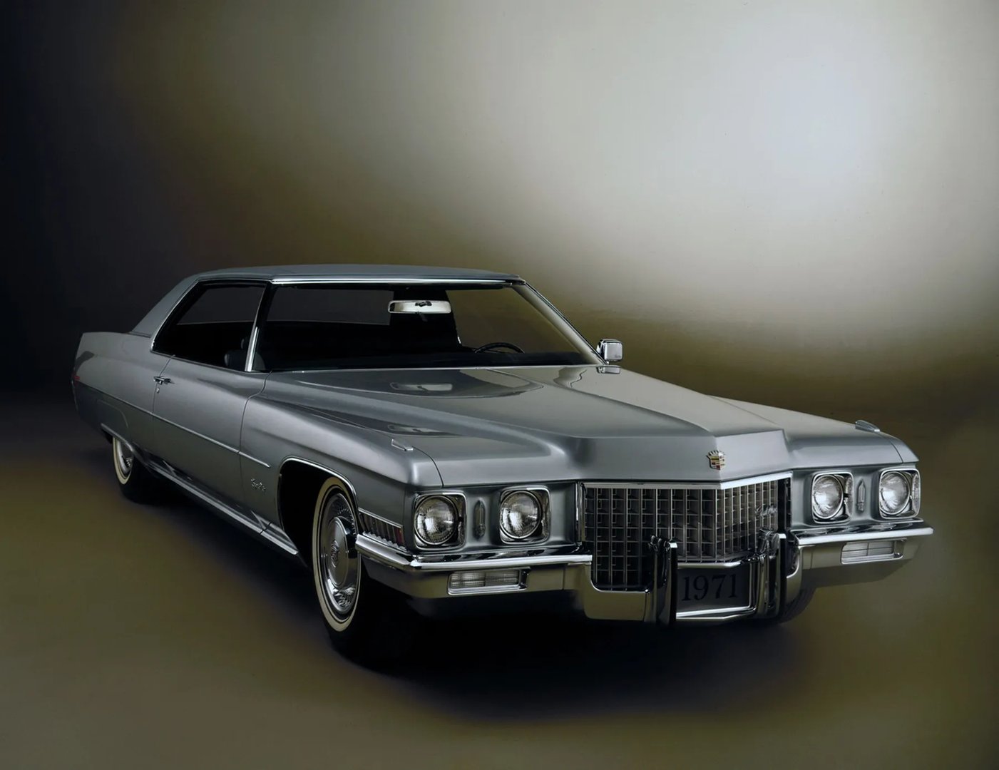 Cadillac_DeVille_4_generation__Coupe__12.jpg