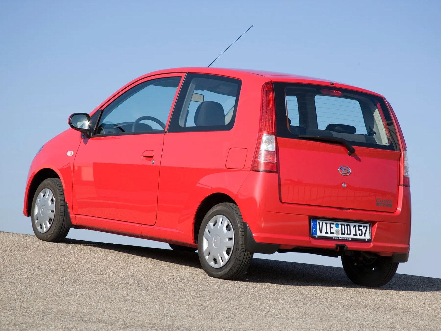 Daihatsu_Cuore_6_generation__Mini_3-doors__6.jpg