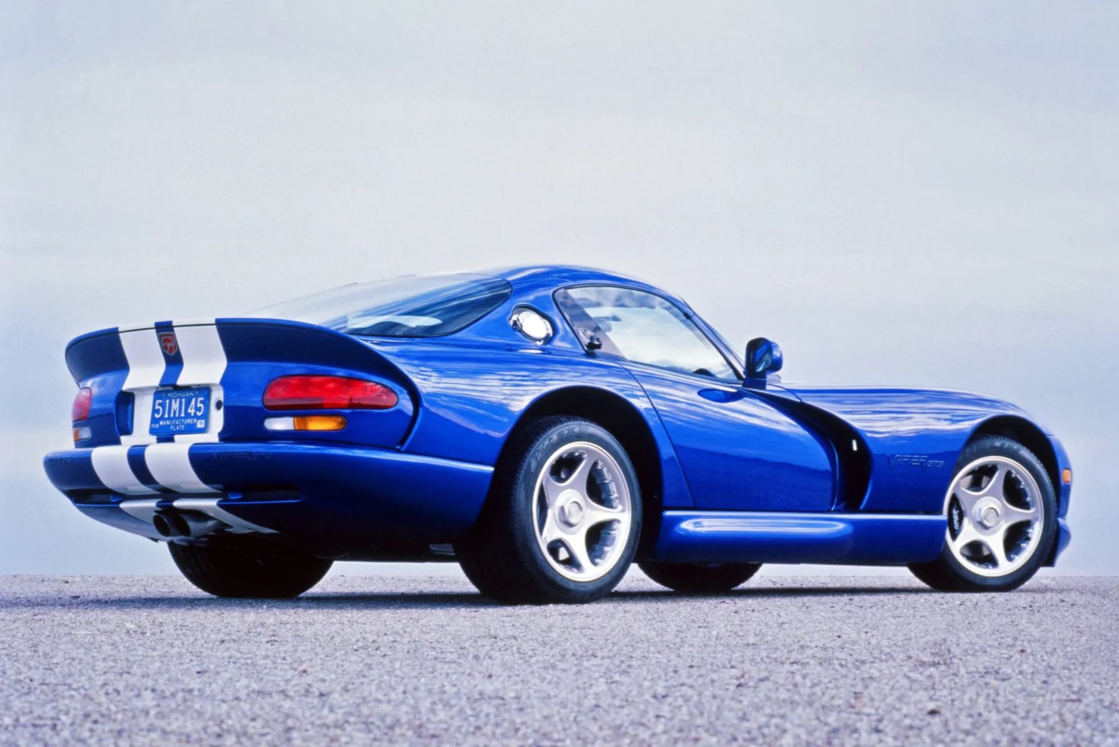 Dodge_Viper_2_generation__Coupe__2.jpg
