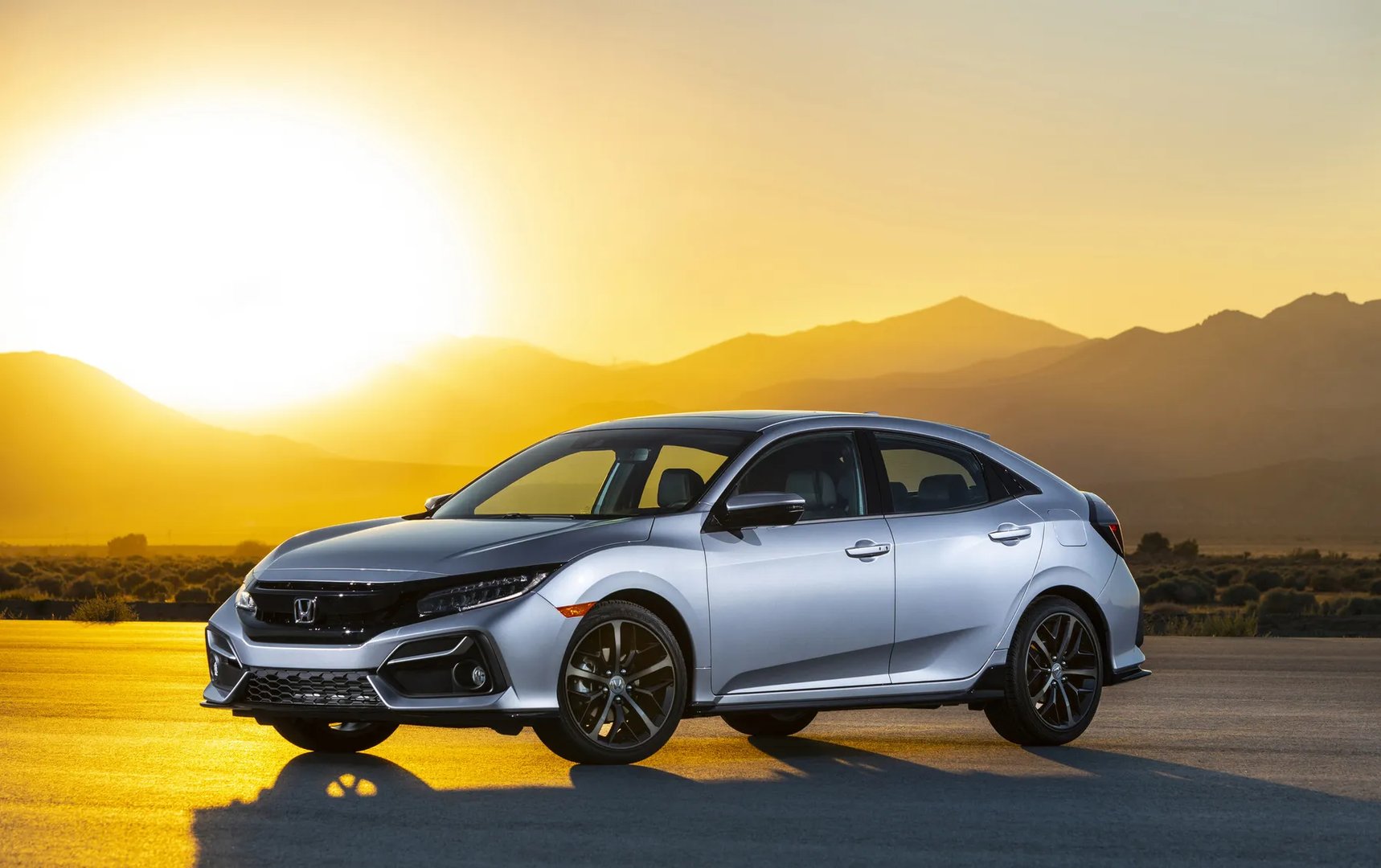 Honda Civic (USA) 10 generation, restyling  Hatchback 5-door