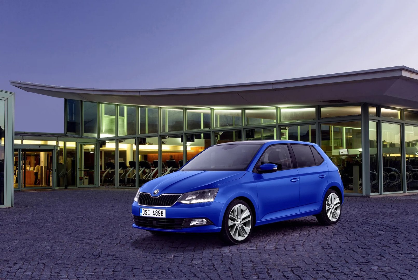 Skoda_Fabia_3_generation__Hatchback_5-door__9.jpg
