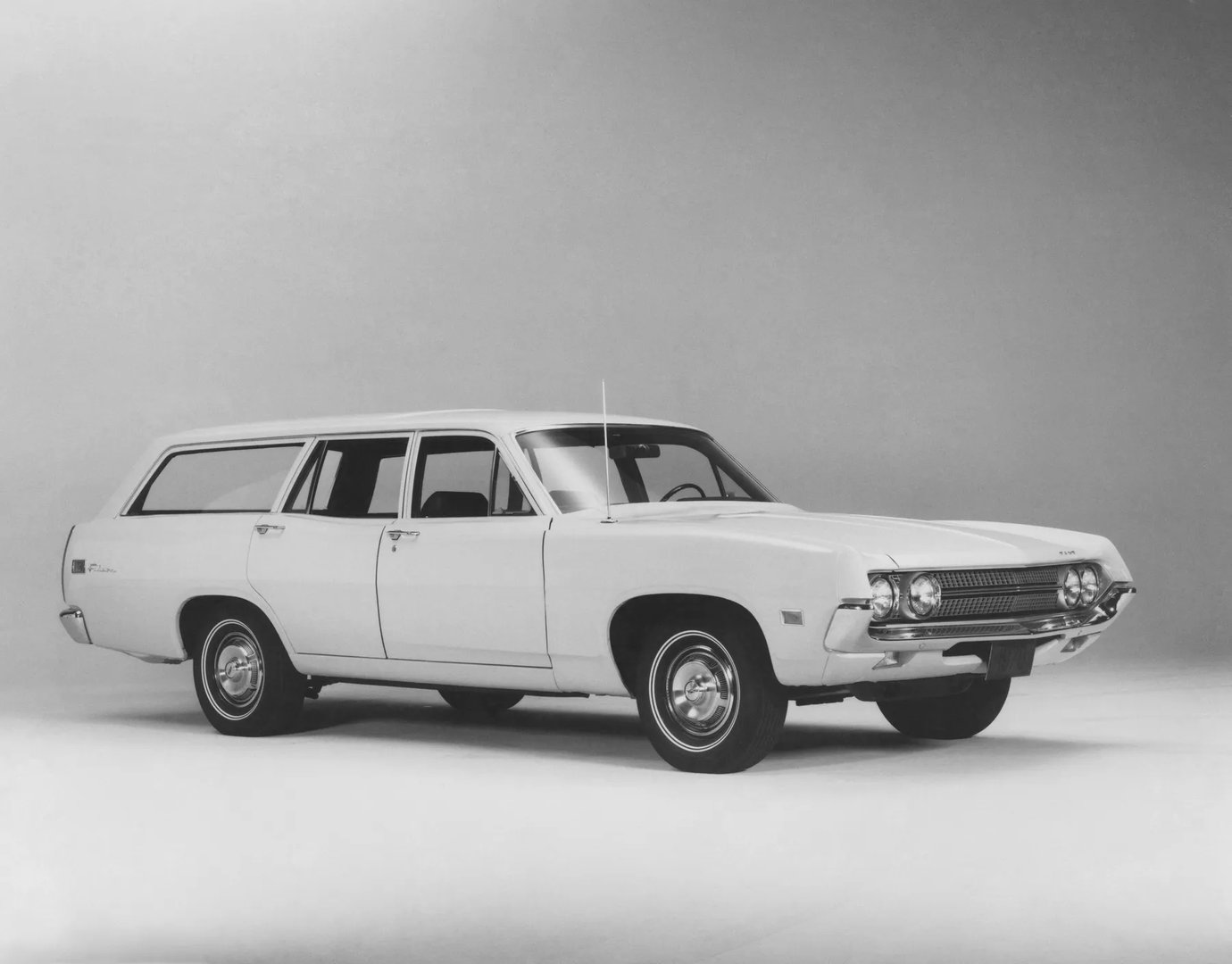 —  Estate 5-door