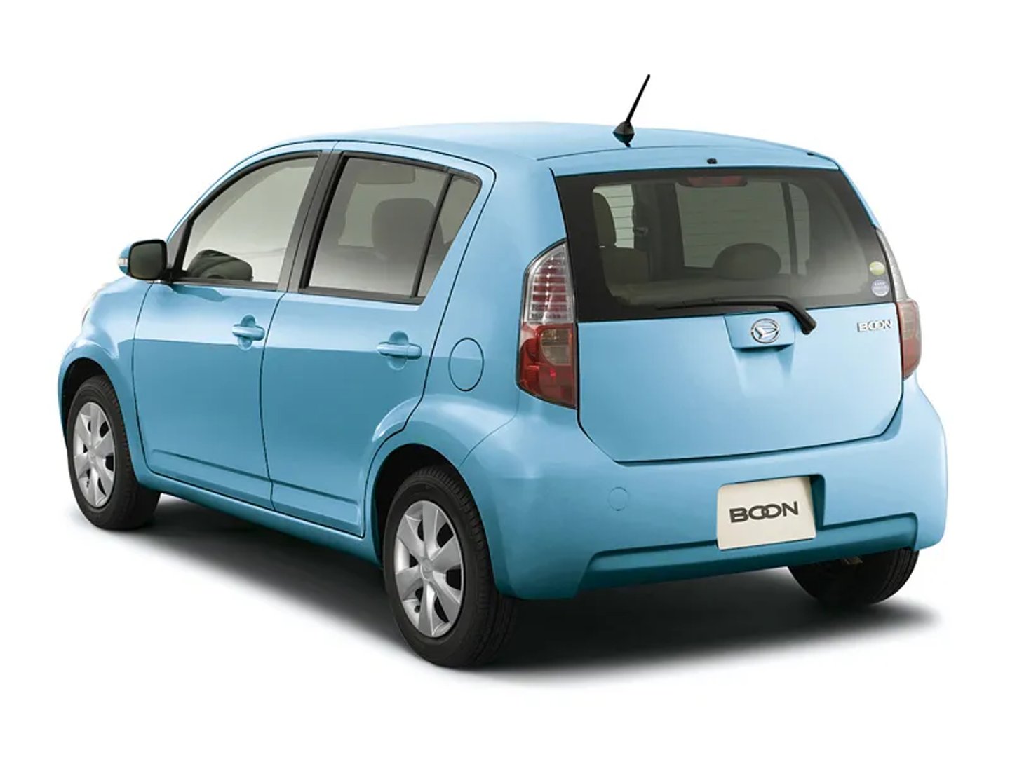 Daihatsu_Boon_1_generation__Mini_5-doors__1.jpg