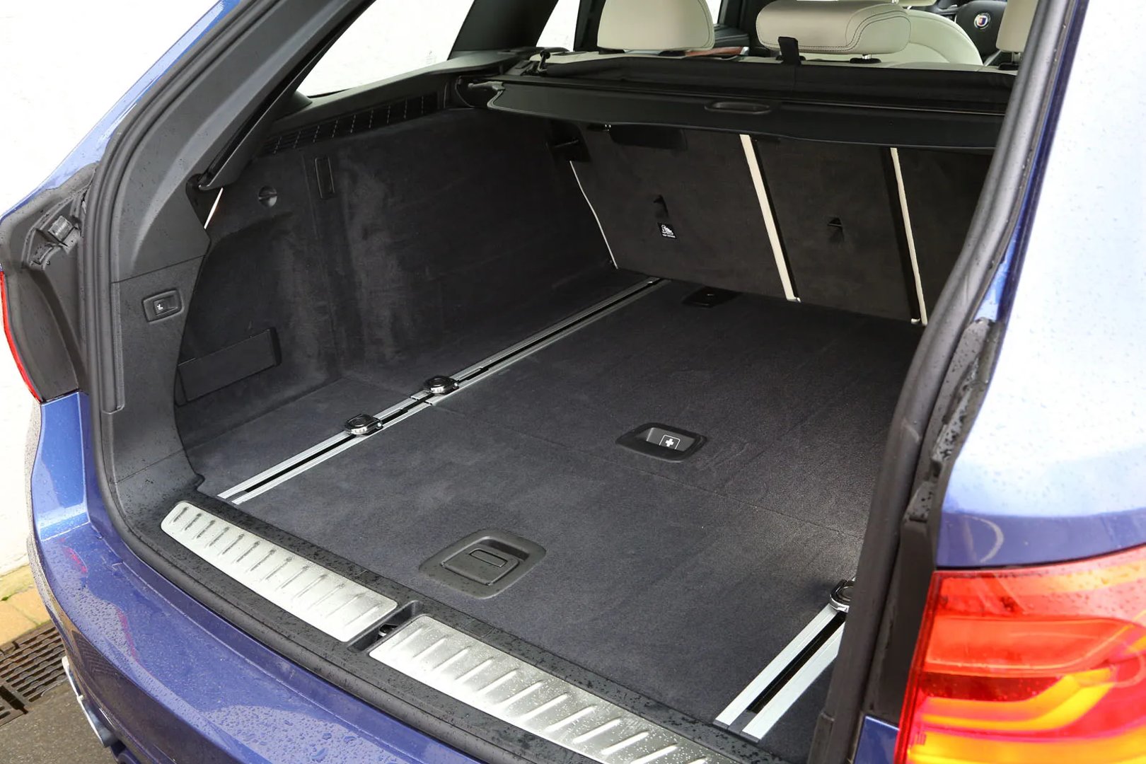 Alpina_B5_3_generation__Estate_5-door__8.jpg