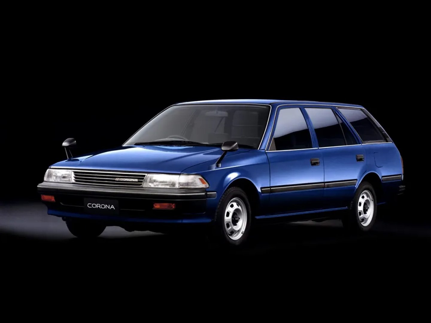 Toyota_Corona_9_generation__Estate_5-door__1.jpg