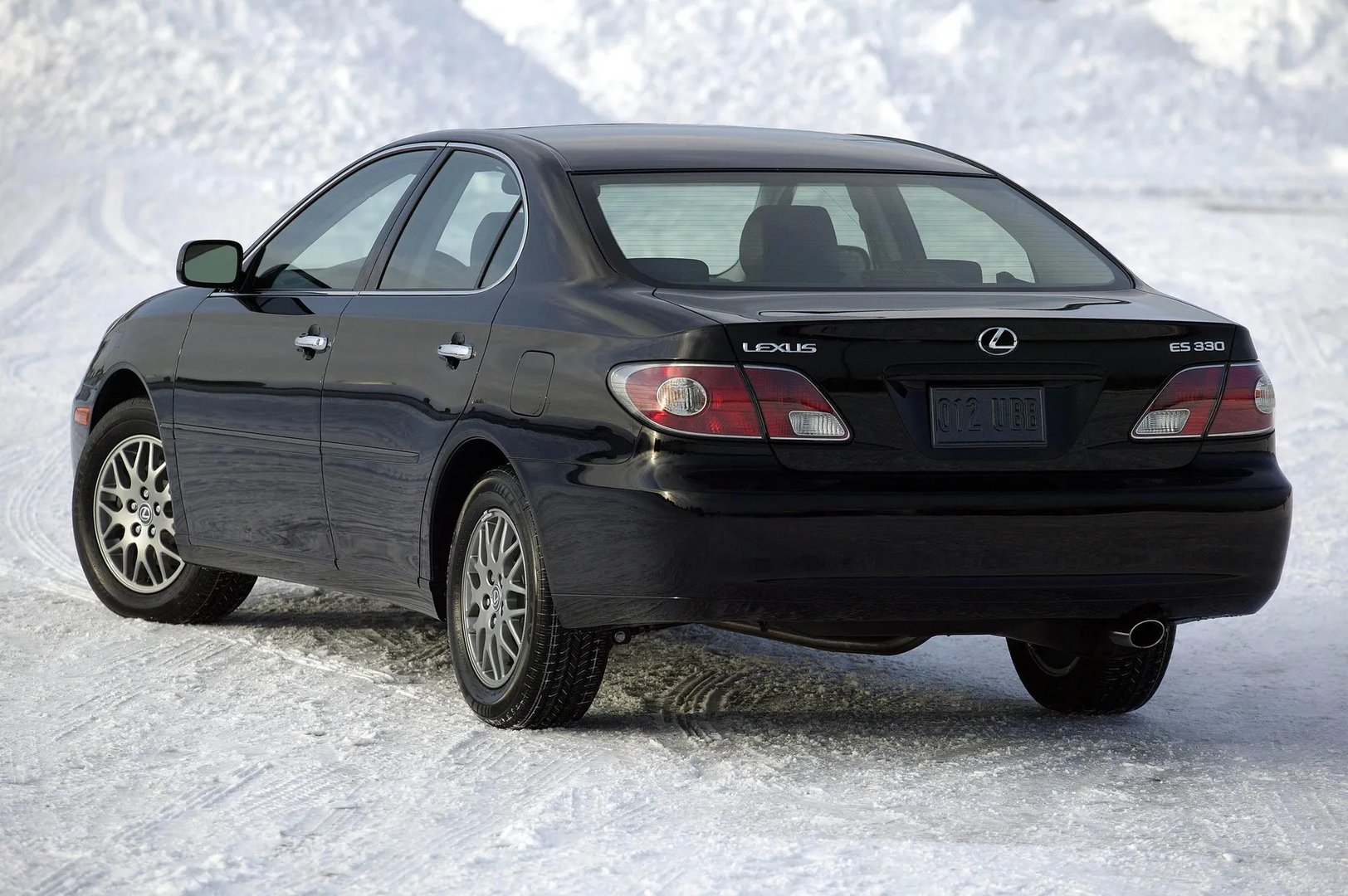Lexus_ES_4_generation__Sedan__4.jpg