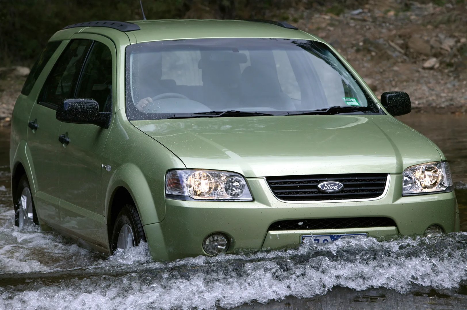 Ford_Territory_1_generation__SUV_5-doors__4.jpg