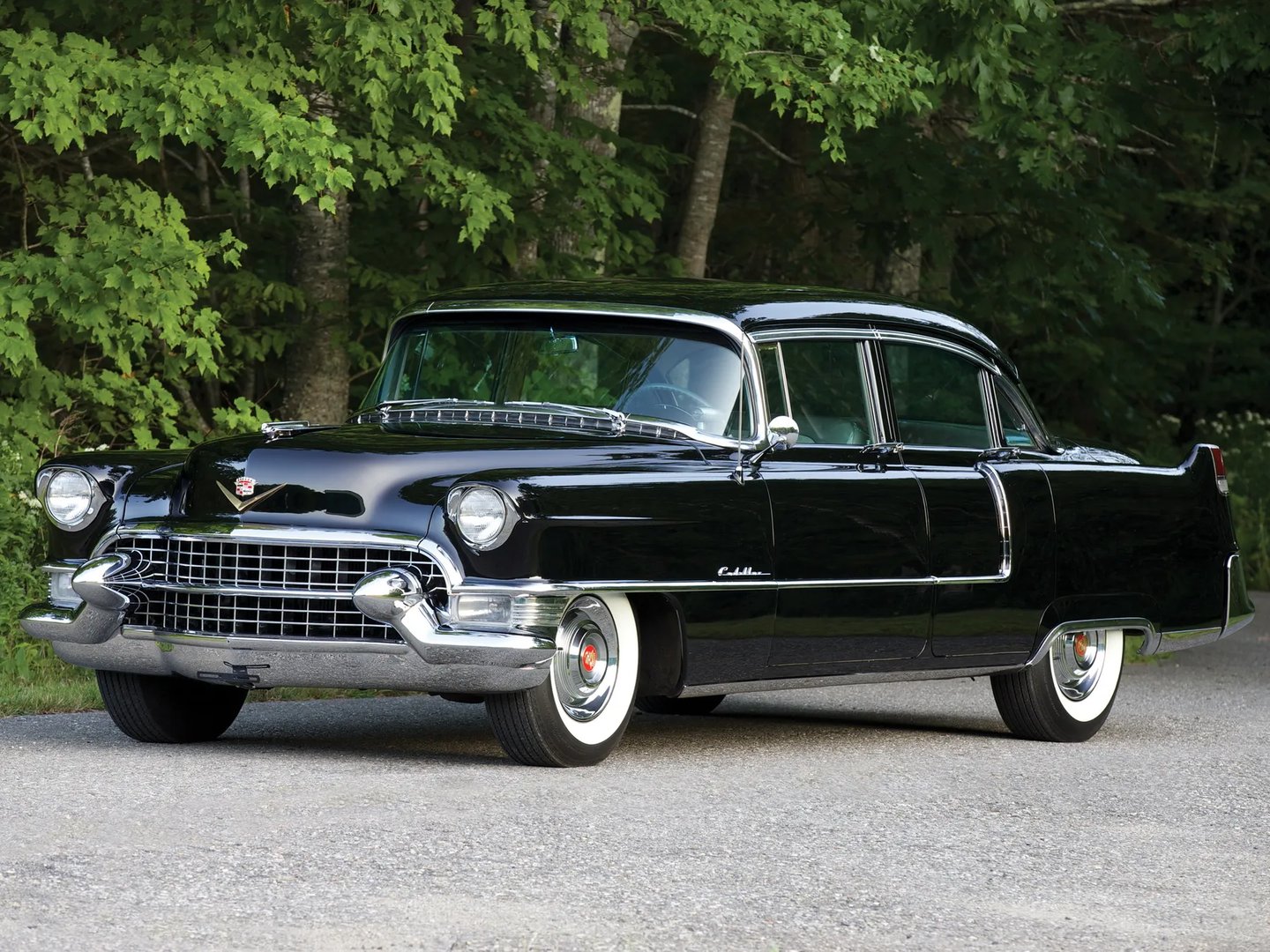 Cadillac Series 62 4 generation  Sedan