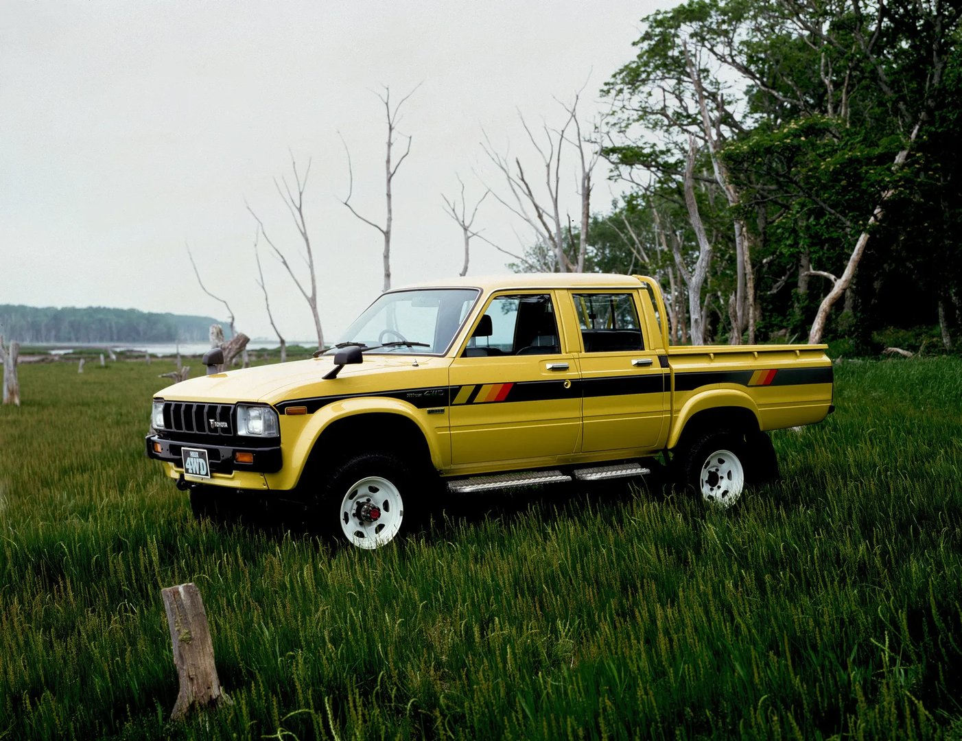 Toyota_Hilux_3_generation__Pickup_double-cab__1.jpg