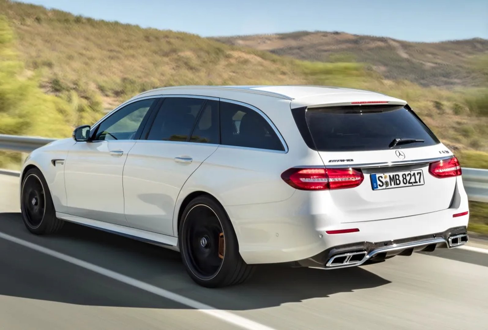 Mercedes_E-Class_AMG_5_generation__Estate_5-door__12.jpg