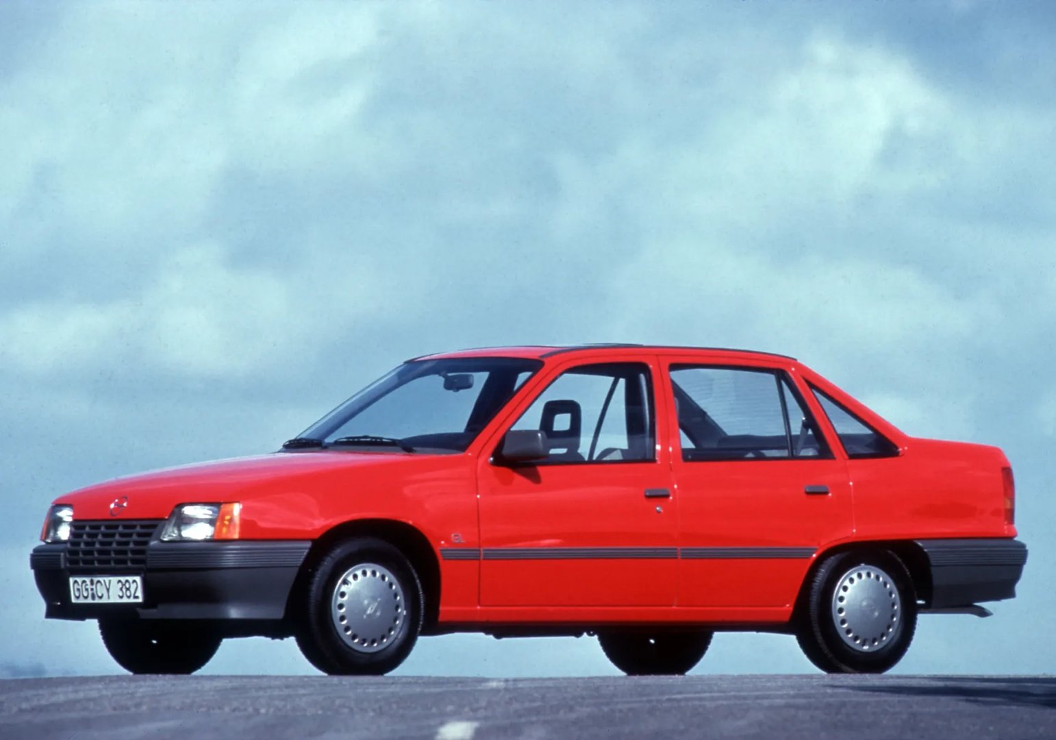 Opel Kadett 5 generation  Sedan