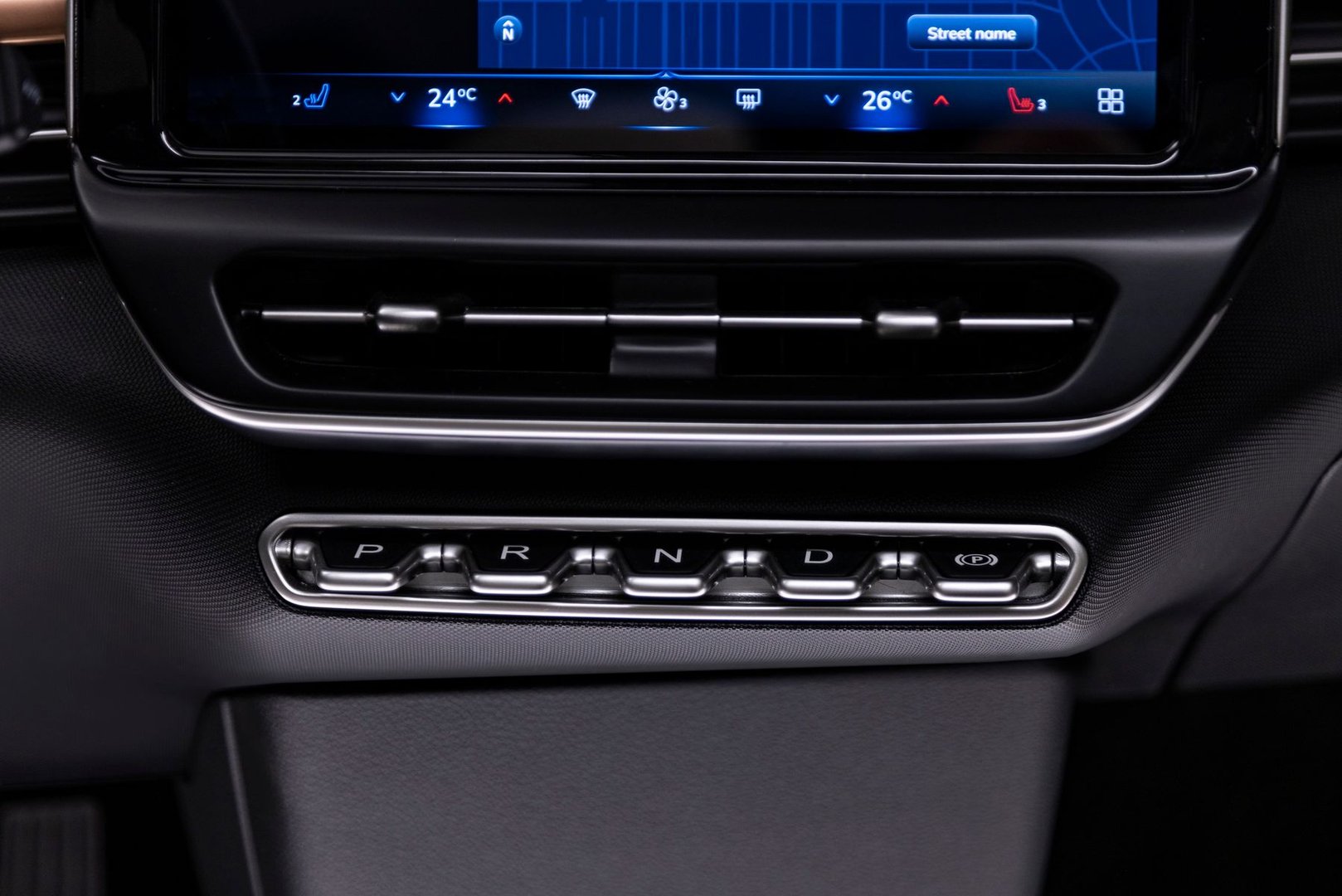 vinfast_VF6_1_generation__SUV_5-doors__11.jpg