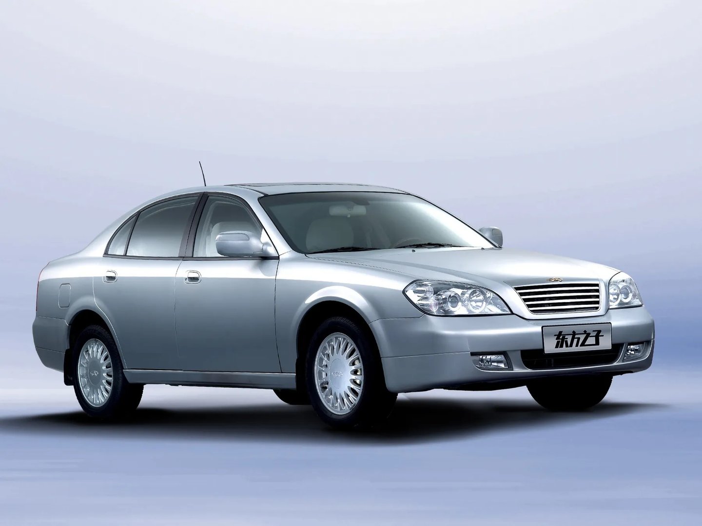 Chery_Oriental_Son_(B11)_1_generation__Sedan__1.jpg