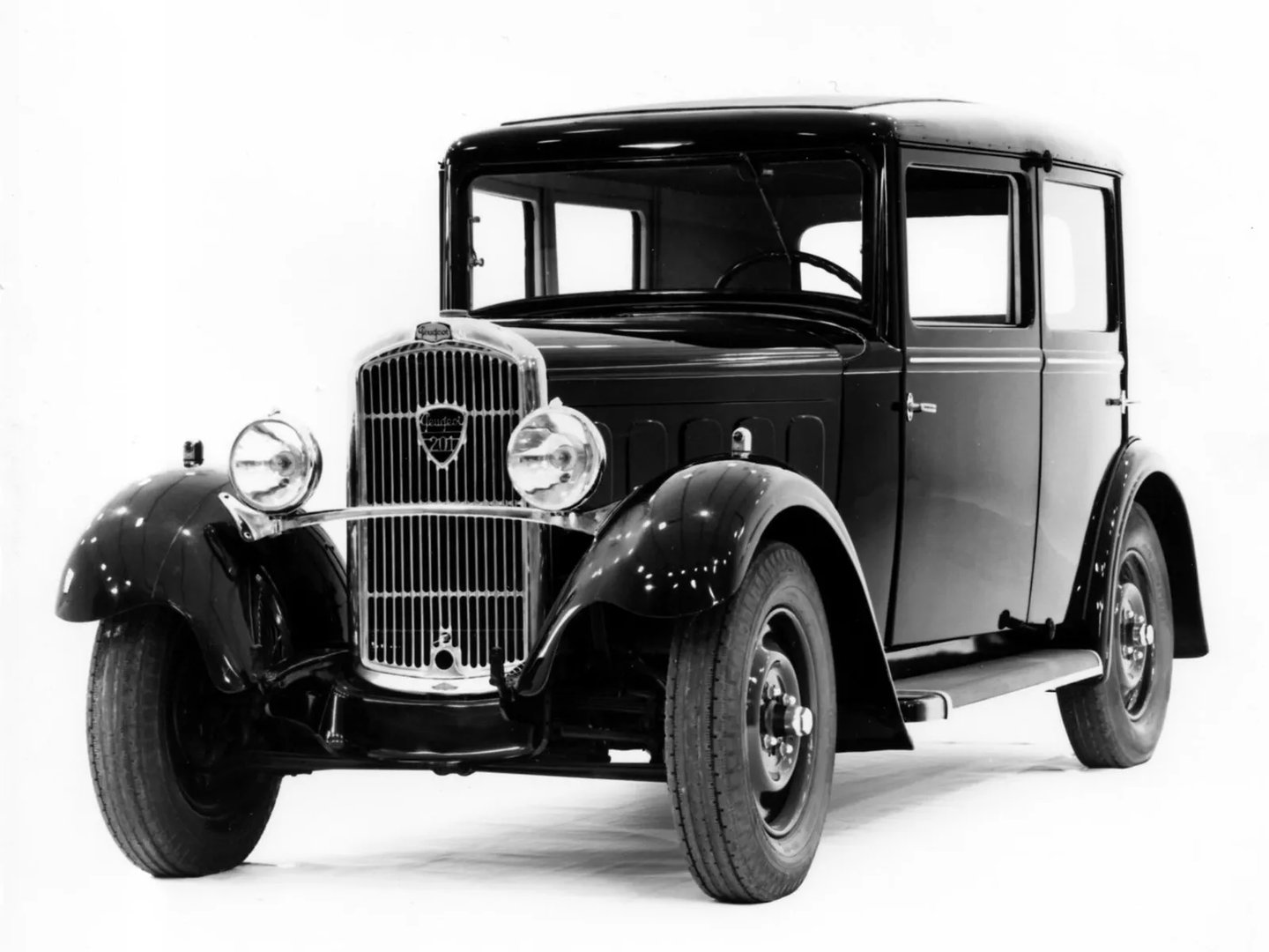 Peugeot_201_1_generation__Sedan__7.jpg