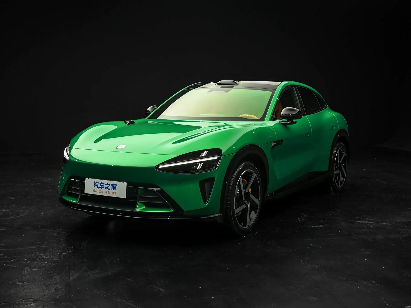 xiaomi_YU7_1_generation__SUV_5-doors__1.jpg