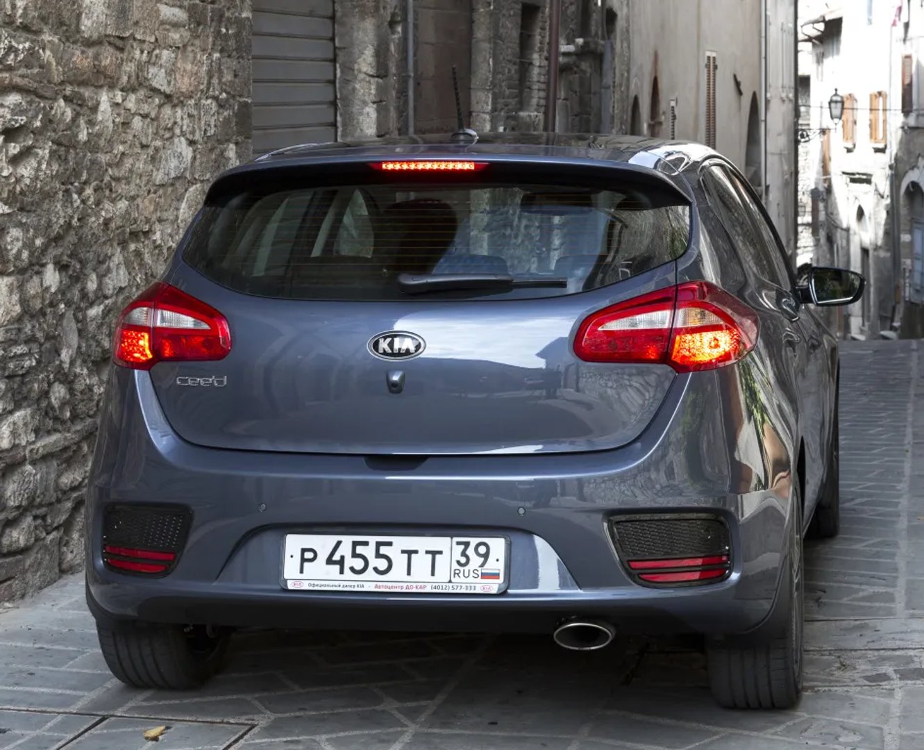 Kia_Ceed_2_generation_restyling__Hatchback_5-door__6.jpg