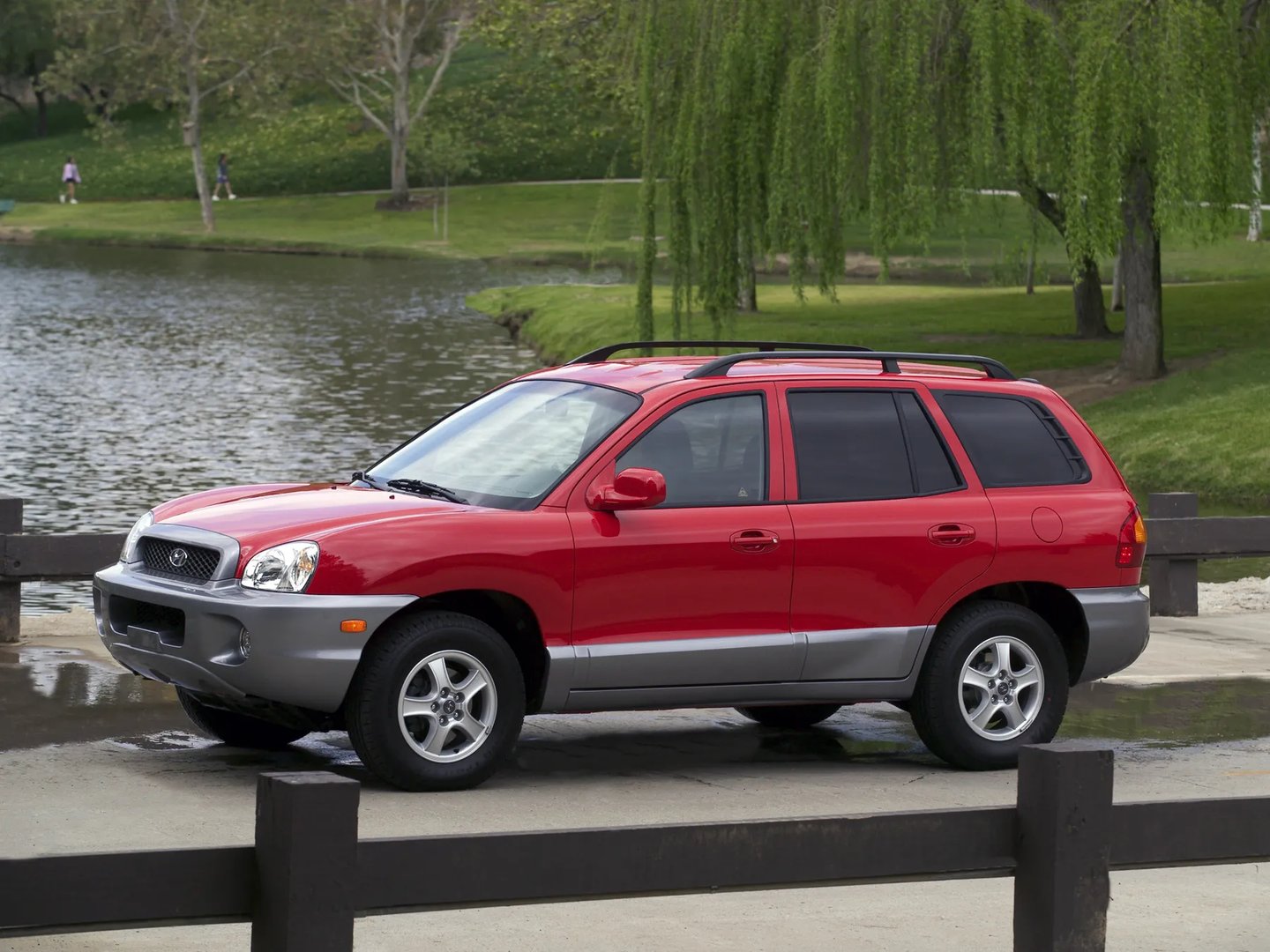Hyundai_Santa_Fe_1_generation__SUV_5-doors__1.jpg