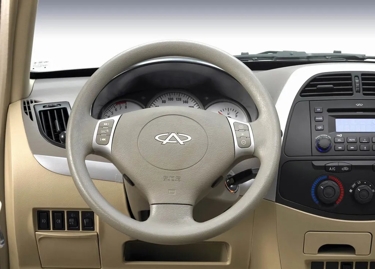 Chery_Tiggo_(T11)_1_generation__SUV_5-doors__12.jpg