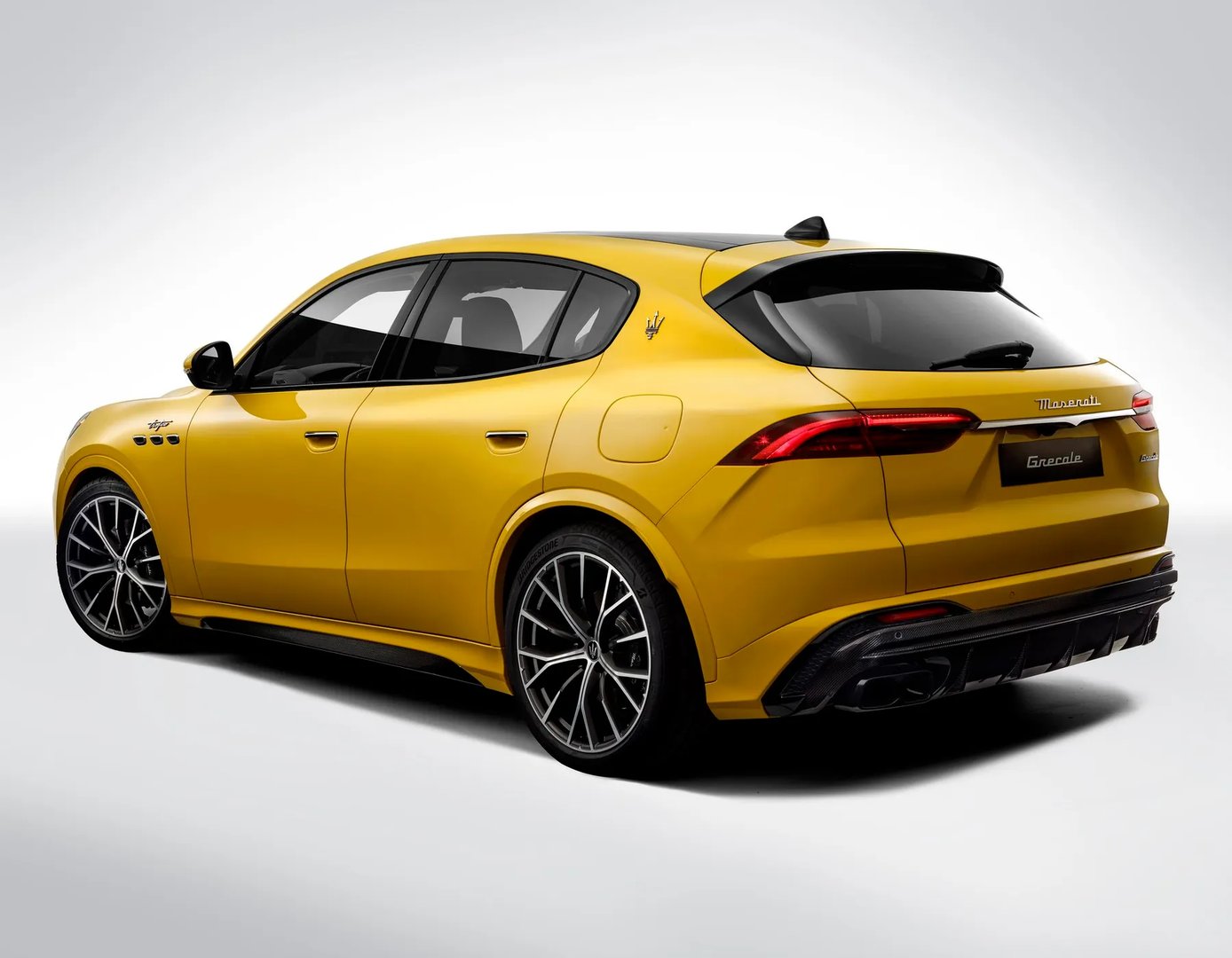 Maserati_Grecale_1_generation__SUV_5-doors__2.jpg