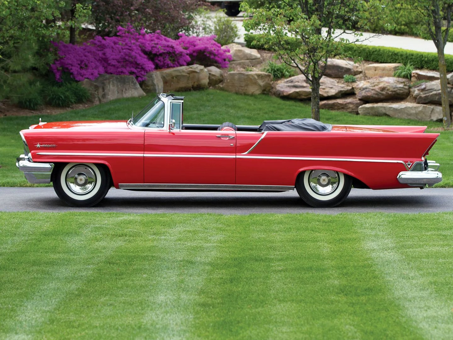Lincoln_Premiere_1_generation__Cabrio__7.jpg