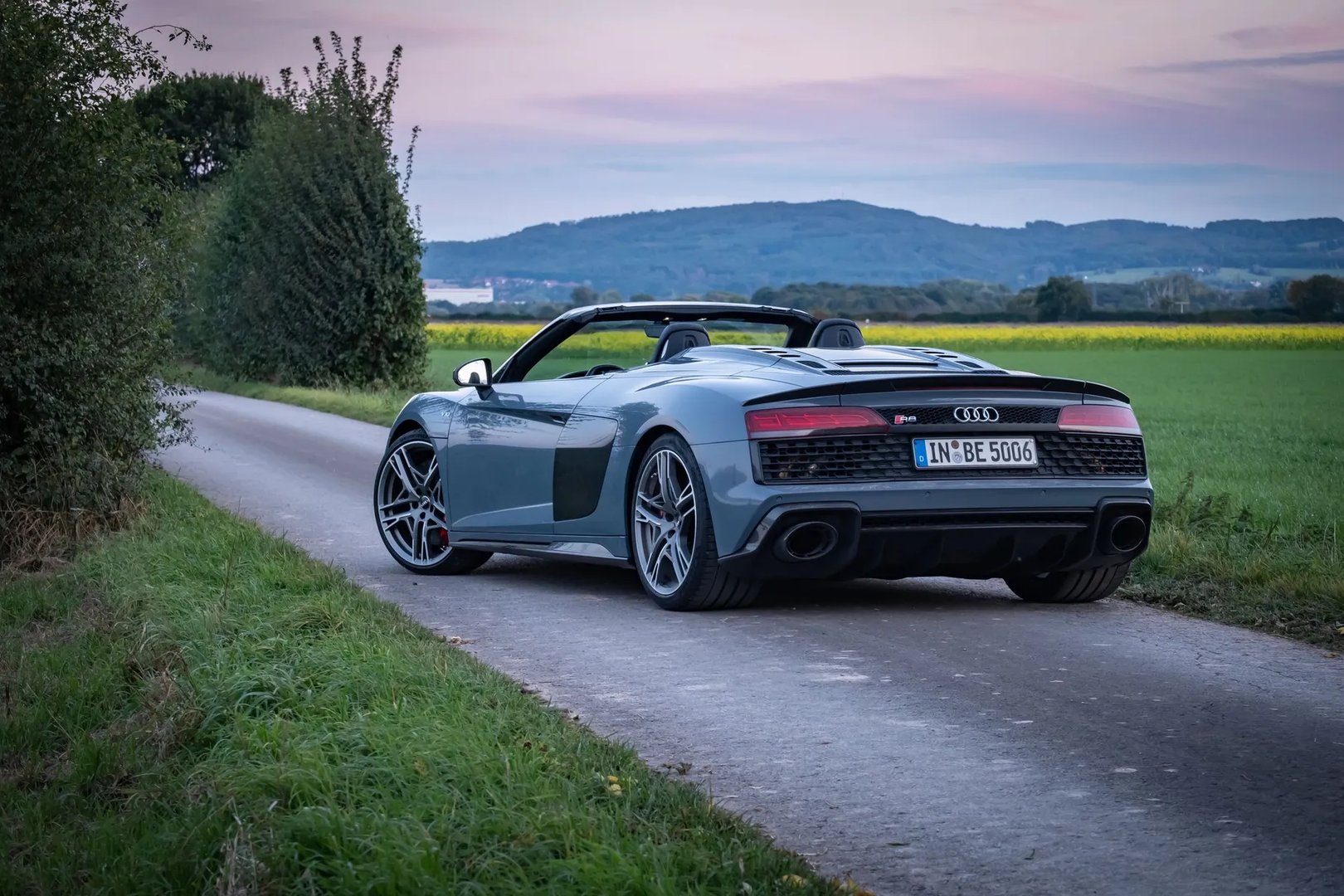 Audi_R8_2_generation_restyling__Roadster__2.jpg