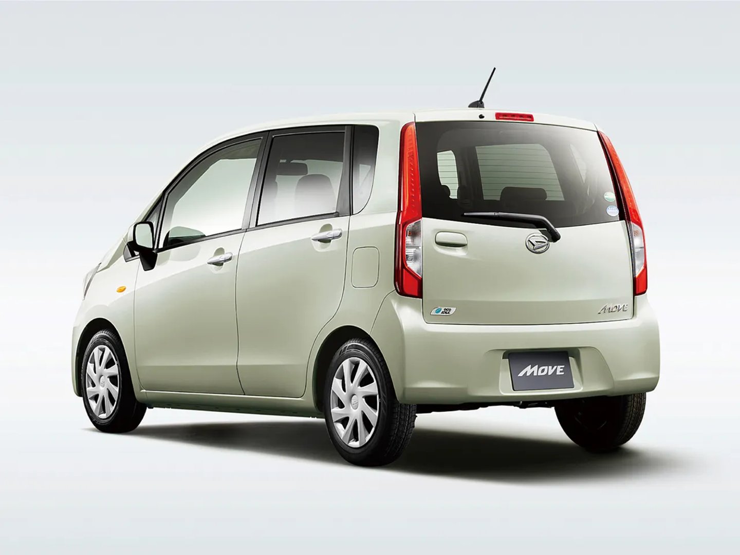 Daihatsu_Move_5_generation__Microvan__1.jpg