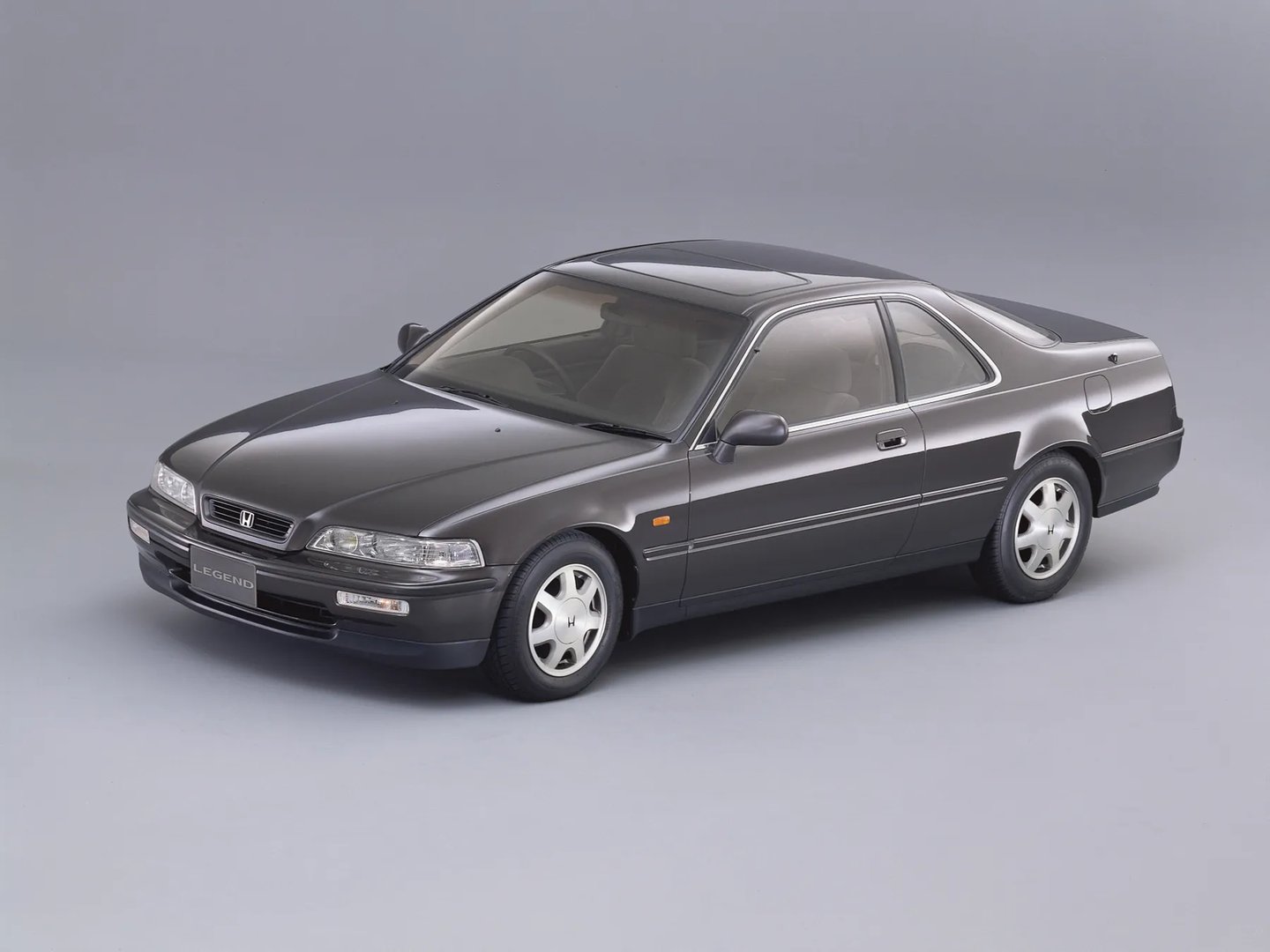 Honda_Legend_2_generation__Coupe__3.jpg
