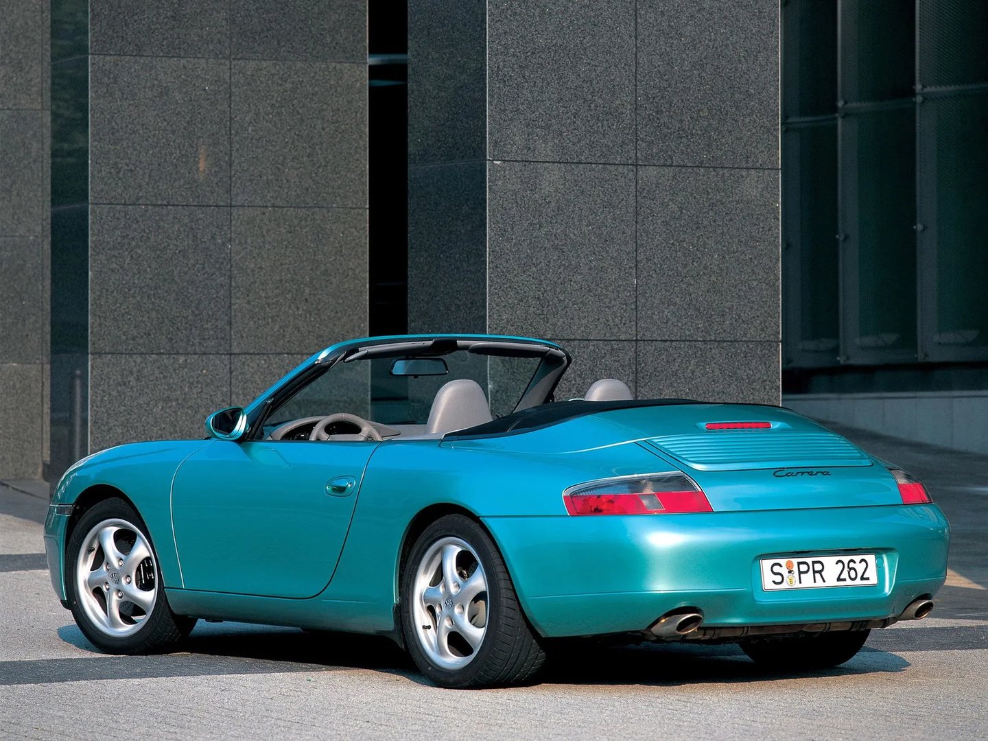 Porsche_911_5_generation__Cabrio__7.jpg