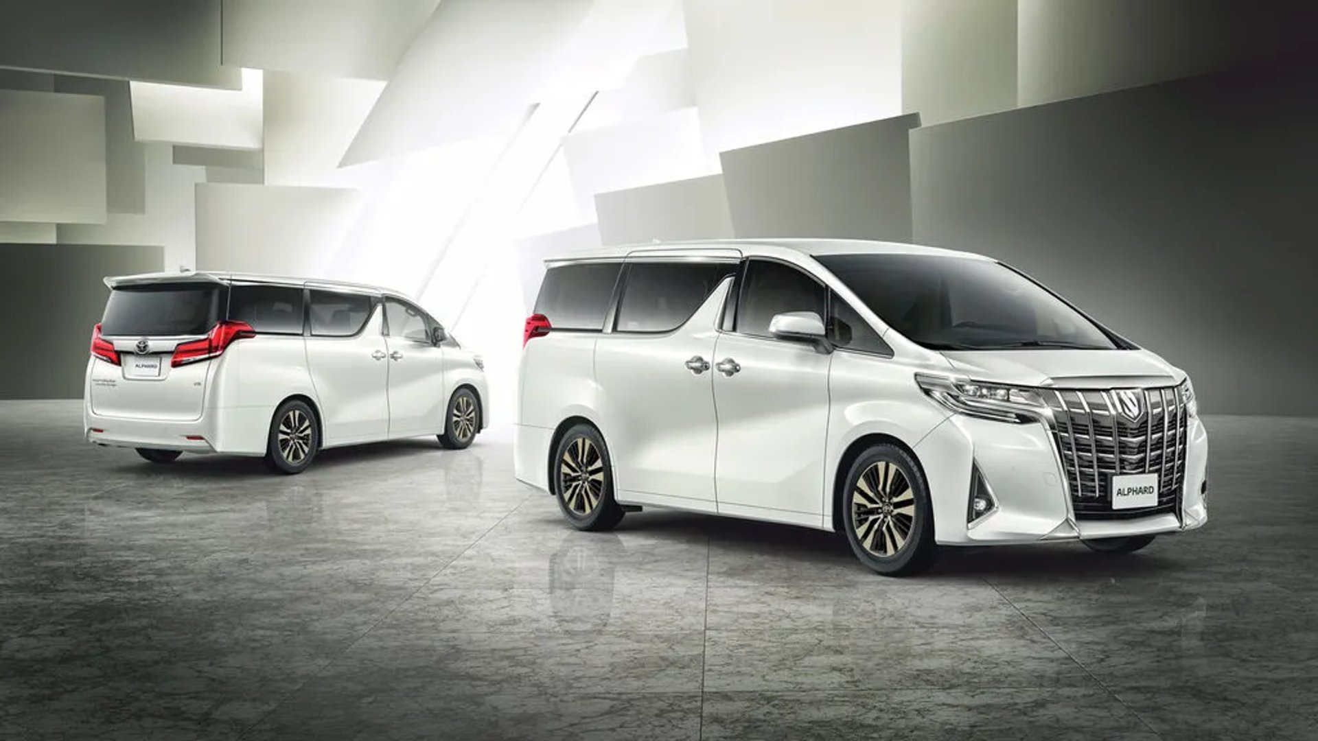 Toyota_Alphard_3_generation_restyling__Minivan__2.jpg