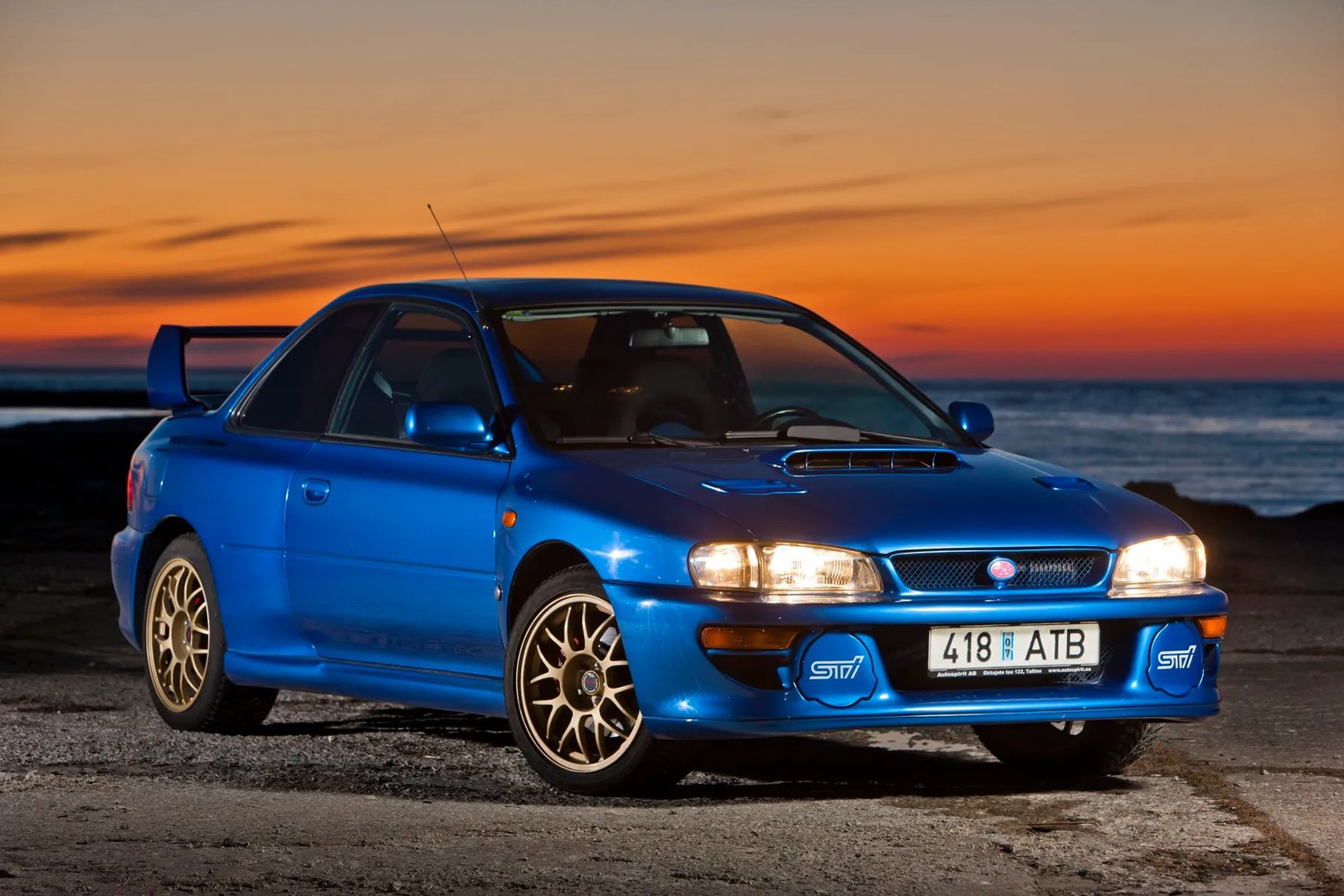 Subaru_Impreza_WRX_1_generation__Coupe__3.jpg
