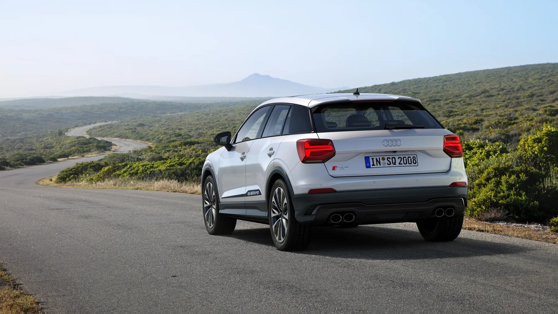 Audi_SQ2_1_generation__SUV_5-doors__1.jpg