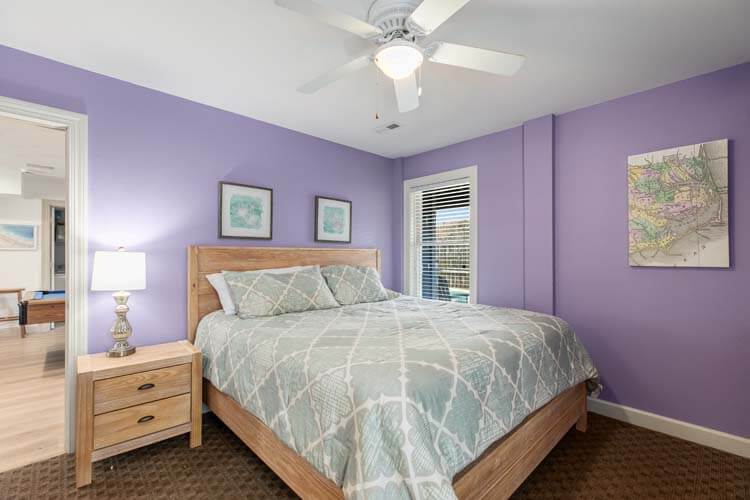 Ground Floor King with Private Bath