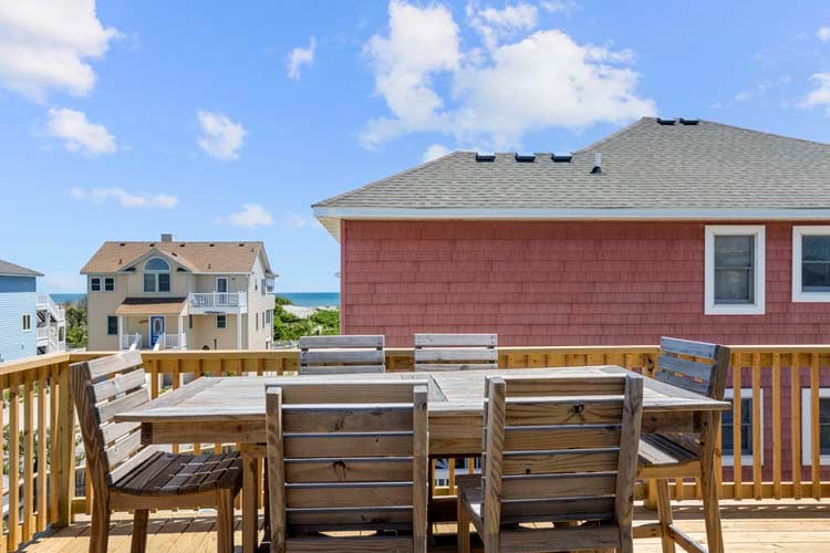 2nd Floor Deck