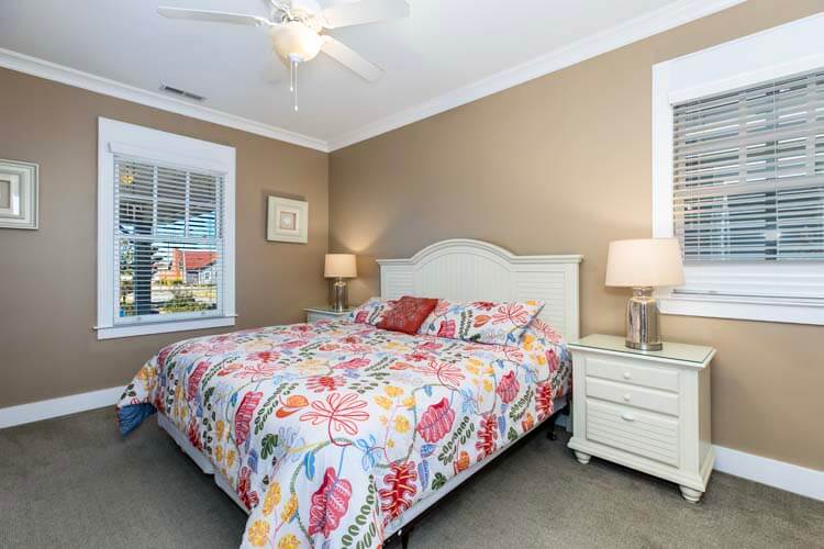 Ground Floor King with Private Bath
