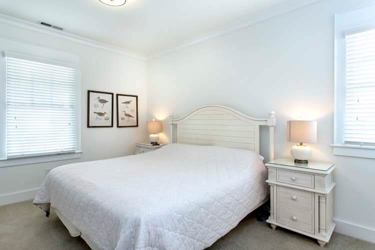 Ground Floor King with Private Bath