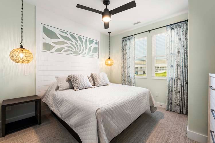Ground Floor King with Private Bath | Golden