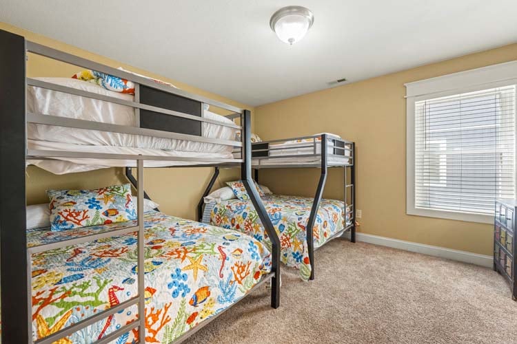 Ground Floor Pyramid Bunks with Shared Bath