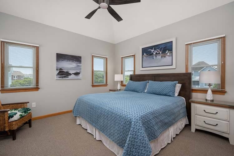 2nd Floor King Bedroom