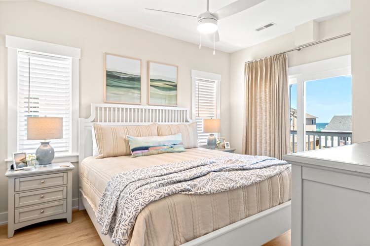 2nd Floor King with Private Bath