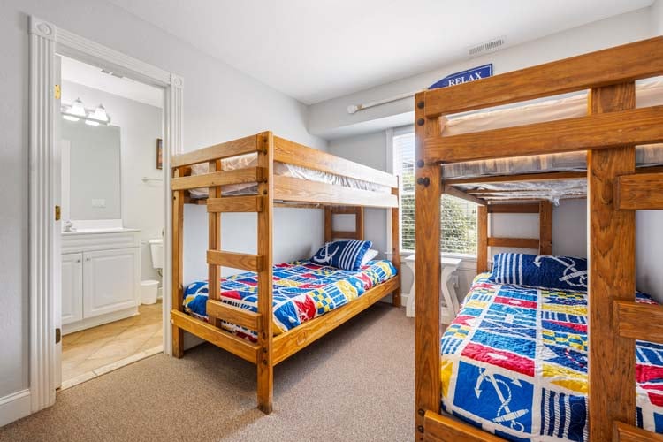 Ground Floor Twin Bunks with Private Bath