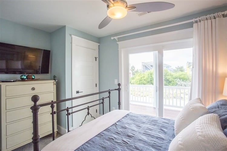 1st Floor Double Bedroom