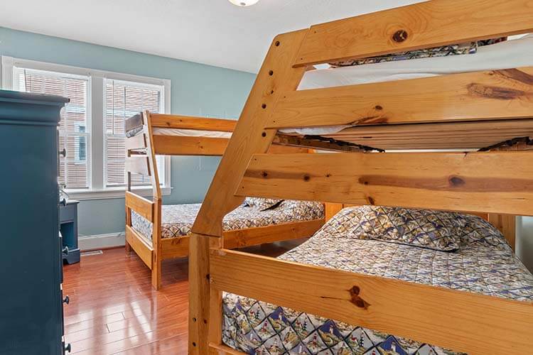 1st Floor Pyramid Bunks with Shared Bath (Lighthouse)